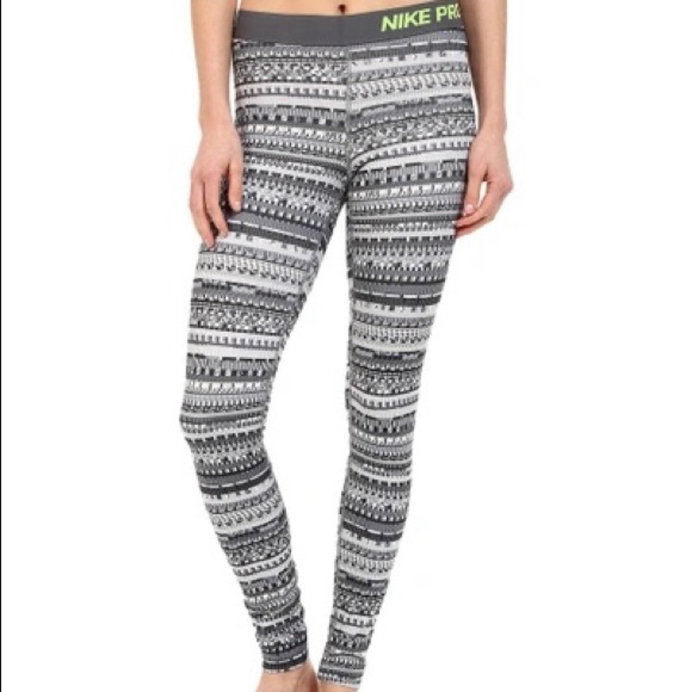 New Nike Pro grey/black athletic leggings in women’s size small - Picture 1 of 10